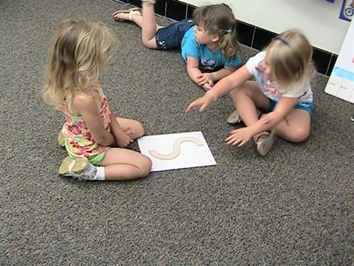 Handwriting Without Tears - Preschool girls learning the letter "S" 