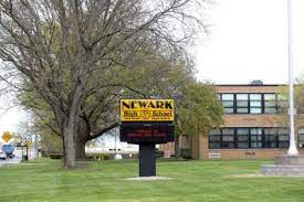 The front of Newark High School in Newark, DE.